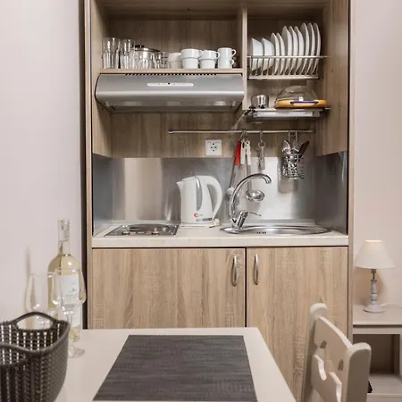 Apartman Sea View Apollo & In