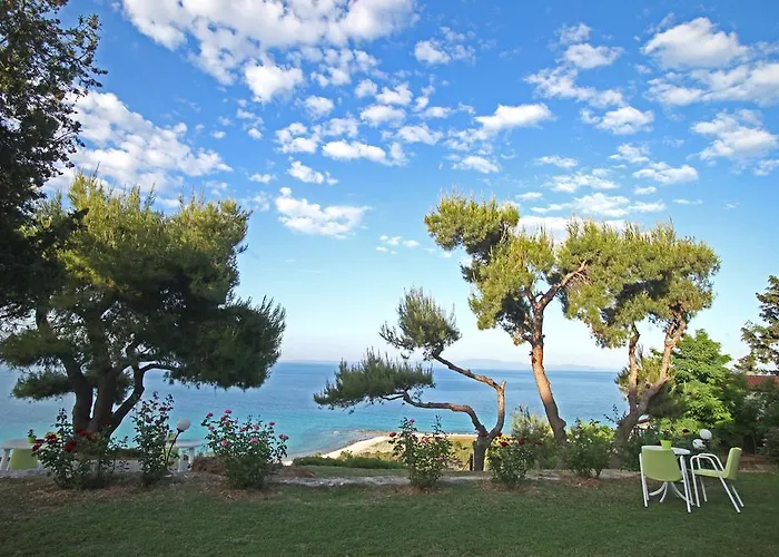 Sea View Apollo & In *